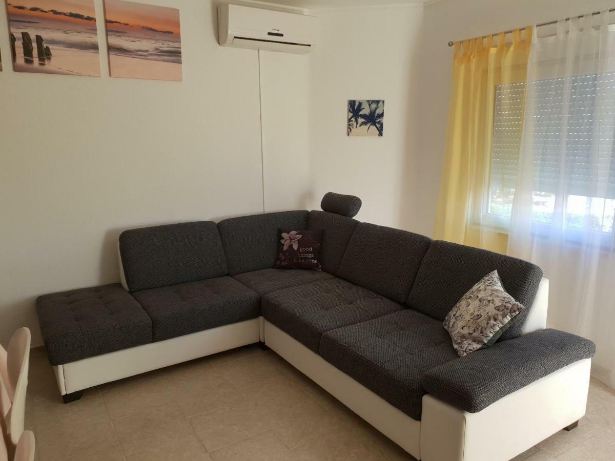 Apartma Jelka Новиград Экстерьер фото