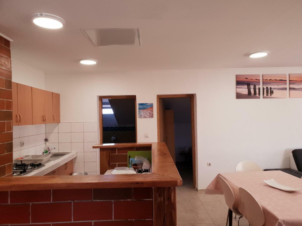 Apartma Jelka Новиград Экстерьер фото
